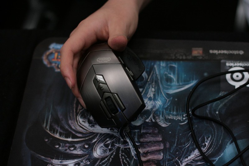 стоимость мыши SteelSeries World of WarCraft MMO Gaming Mouse
