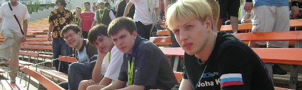 Virtus.pro на ESWC 2004 