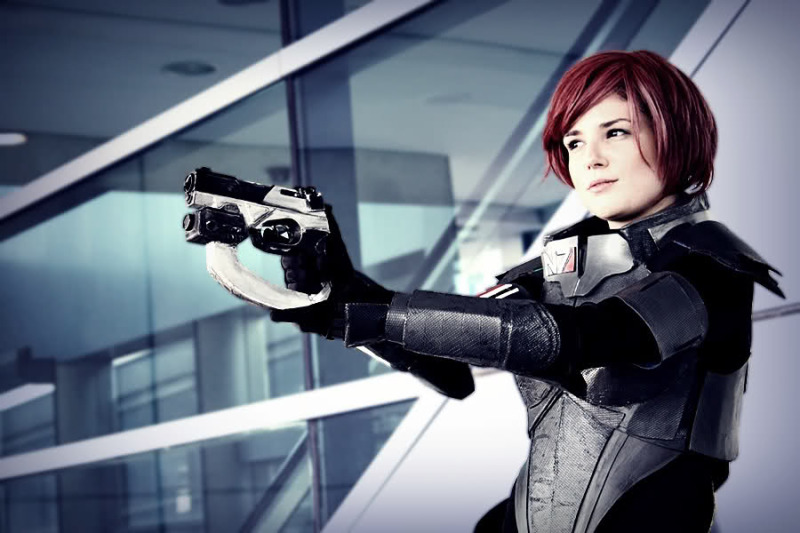 mass effect cosplay 4