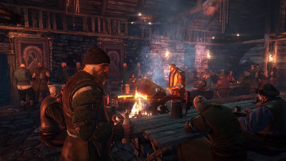 У всех персонажей The Witcher 3 есть свой распорядок дня. То есть потенциального квестодателя днём вы можете найти на работе, а вечером в таверне.