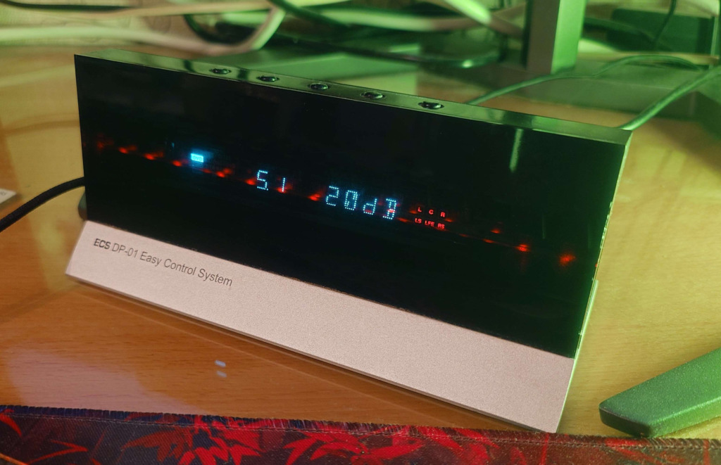 ECS DP-01 от Microlab